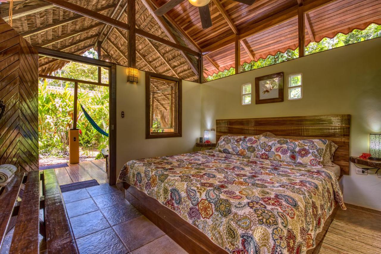 Caribe Town Bungalows Puerto Viejo de Talamanca المظهر الخارجي الصورة