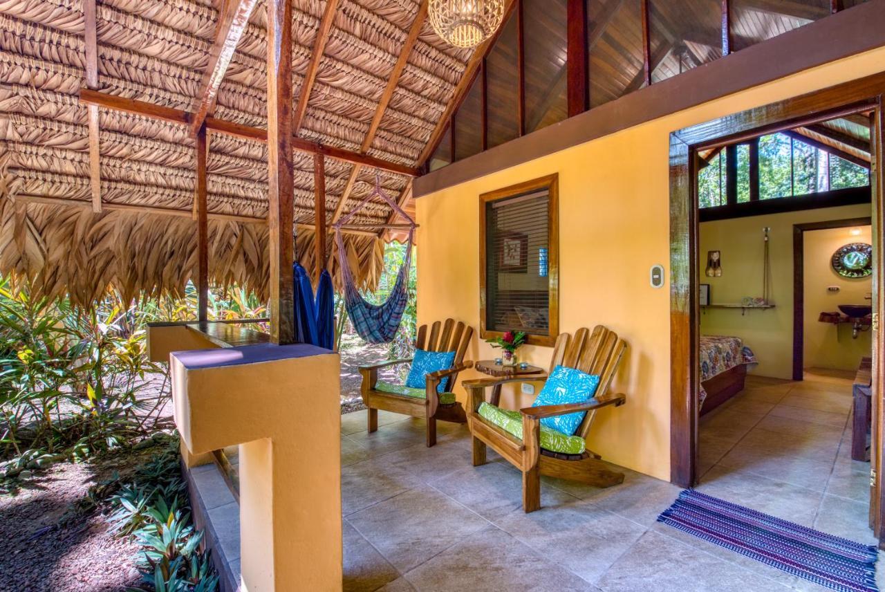 Caribe Town Bungalows Puerto Viejo de Talamanca المظهر الخارجي الصورة